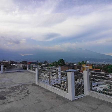 Villa El Nino 5 Bedroom Dengan Rooftop Mountain View Бату Екстериор снимка