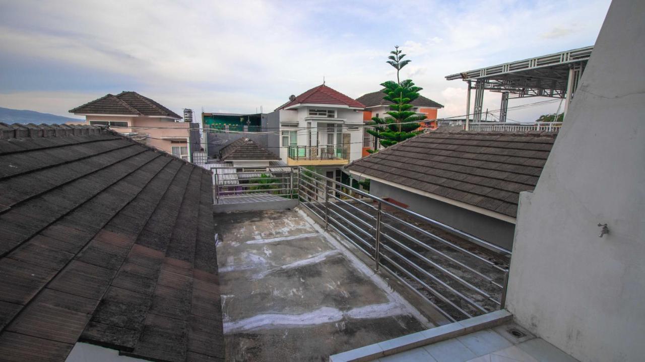 Villa El Nino 5 Bedroom Dengan Rooftop Mountain View Бату Екстериор снимка