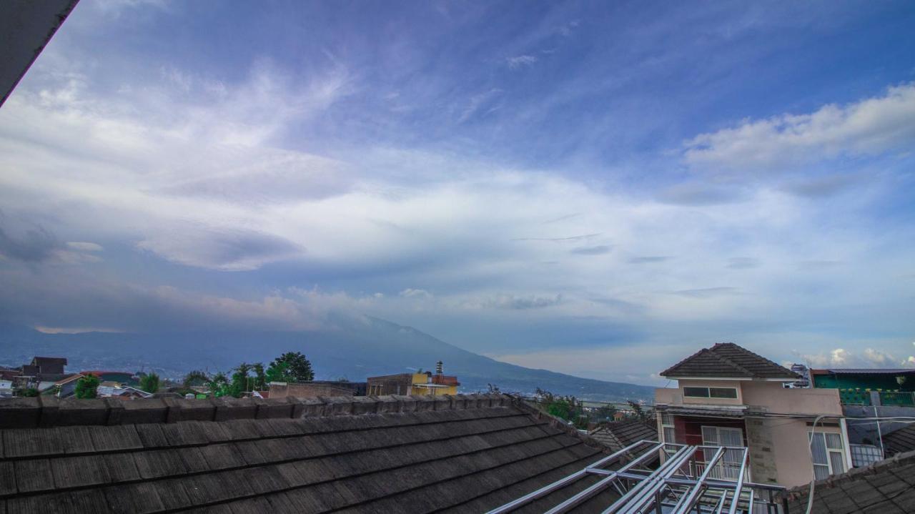 Villa El Nino 5 Bedroom Dengan Rooftop Mountain View Бату Екстериор снимка