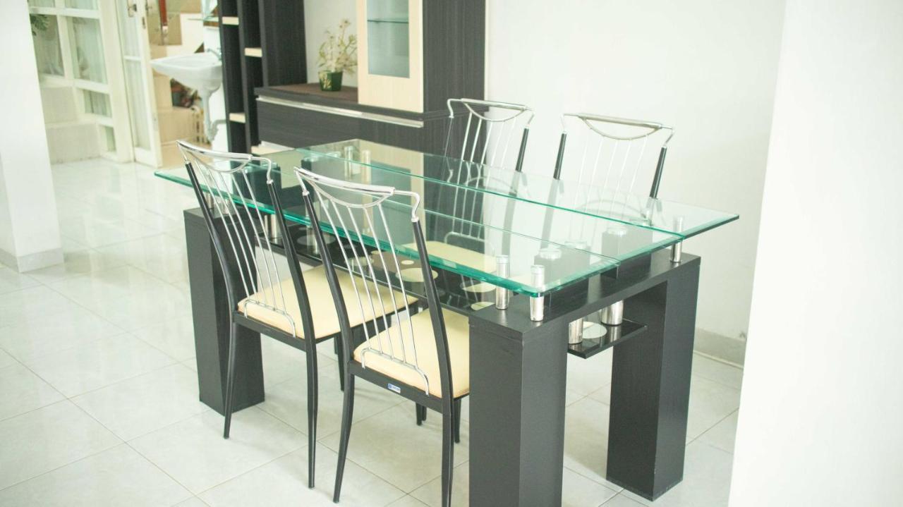 Villa El Nino 5 Bedroom Dengan Rooftop Mountain View Бату Екстериор снимка